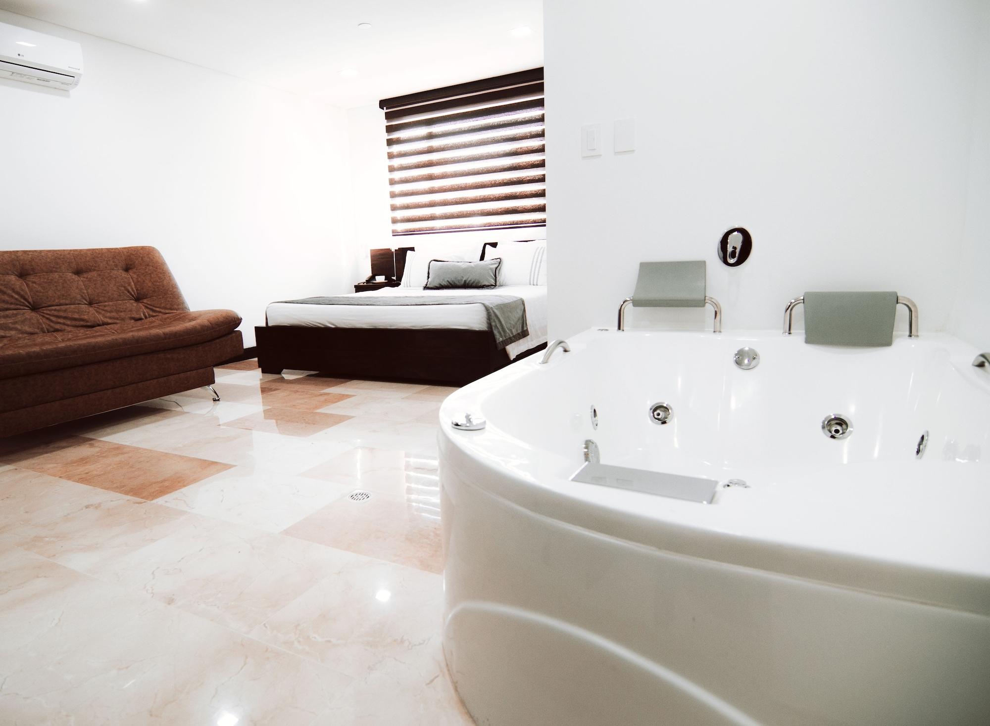 Hotel Lleras 10 Меделин Екстериор снимка