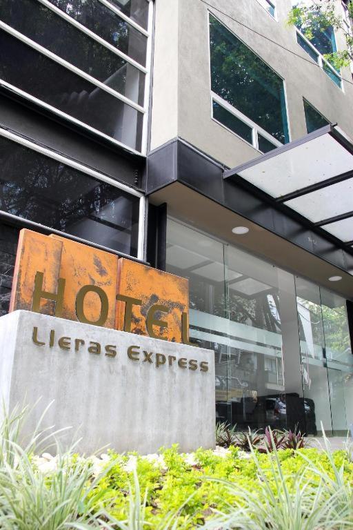 Hotel Lleras 10 Меделин Екстериор снимка
